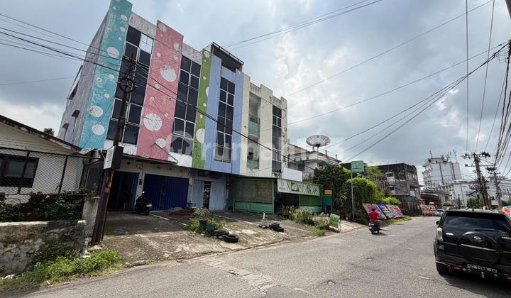 Strategic Shophouse for Sale on Kapten Marzuki Street, Palembang 1