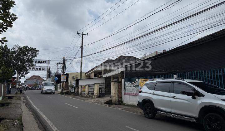 For Sale Showroom + Car Workshop on Super Semar Street - Graha 66 Palembang For Sale Showroom + Car Workshop on Super Semar Street - Graha 66 Palembang