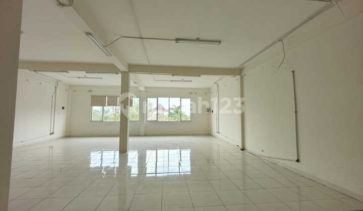 FOR SALE LARGE SHOPHOUSE IN OPI MALL COMPLEX JAKABARING PALEMBANG 2
