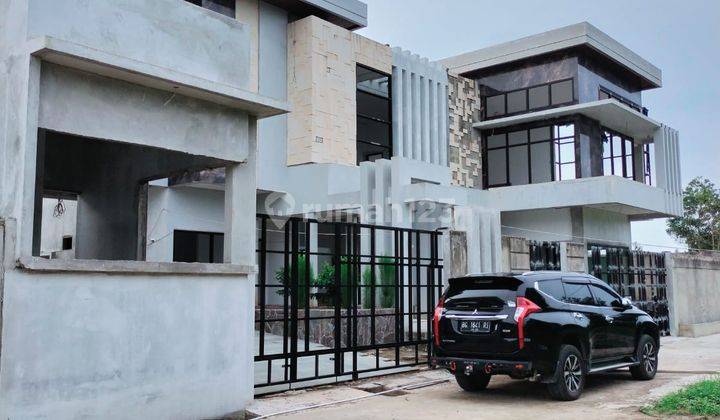  Dijual Rumah Mewah 2 Lantai Cash Back 1 Milyar di Komplek Penguin Residence 5