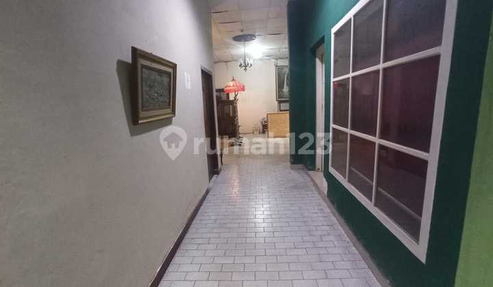 Dijual Hotel Bernuansa Vintage tempo Doeloe Jalan Kapten A Rivai Palembang 8