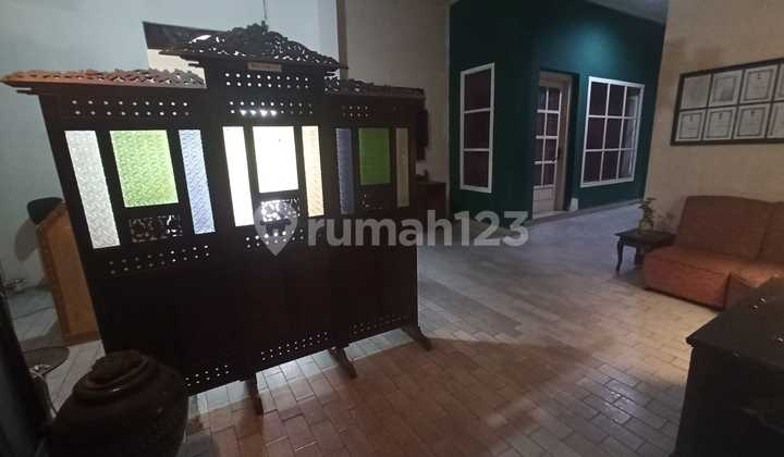 Dijual Hotel Bernuansa Vintage tempo Doeloe Jalan Kapten A Rivai Palembang 12