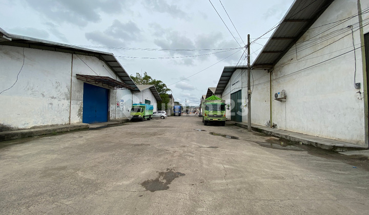 Disewakan 2 Gudang Bagus di Komplek Pergudangan Griya Bandara Indah Palembang 1