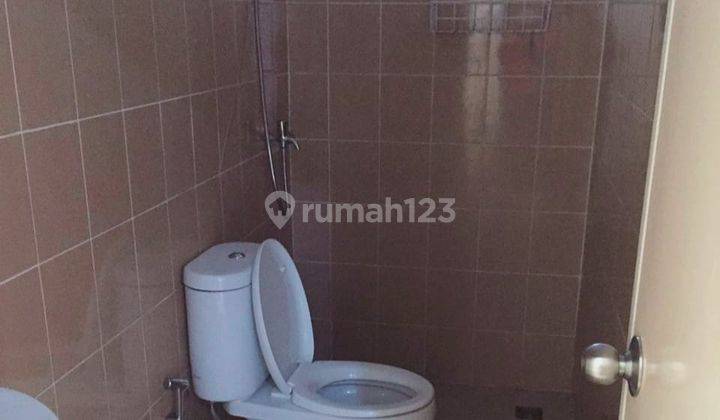 Disewakan Rumah Semi Furnish Komplek Springhill Palembang 5