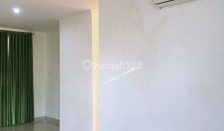 Disewakan Rumah Semi Furnish Komplek Springhill Palembang 6