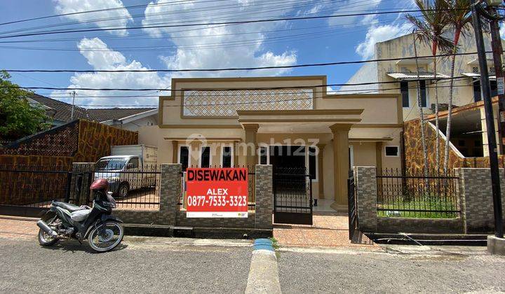 Rumah Disewakan Terawat di Komplek Phdm Kalidoni Palembang 1