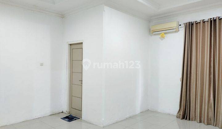 Disewakan Rumah Semi Furnish Strategis Area Kampus Palembang 8