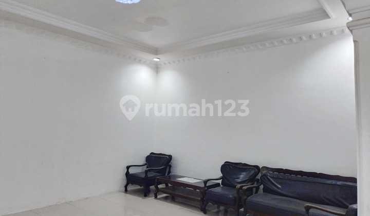 Disewakan Rumah Semi Furnish Strategis Area Kampus Palembang 10