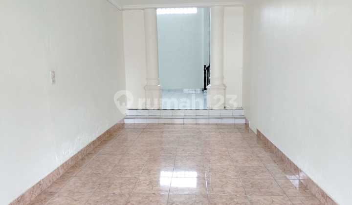 Dijual Rumah 2 Lantai Terawat Nyaman di Perumahan Bukit Sejahtera Poligon Palembang 9