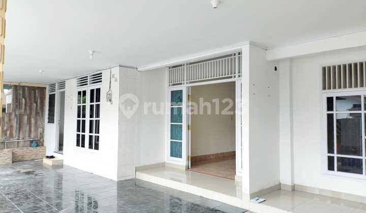 Dijual Rumah 2 Lantai Terawat Nyaman di Perumahan Bukit Sejahtera Poligon Palembang 10