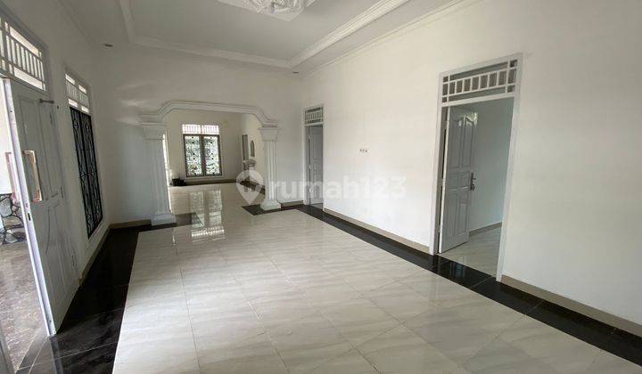 Disewakan Rumah Besar Jalan Proklamasi Angkatan 45 Palembang 12