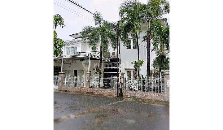  Dijual Rumah Semi Furnished Dekat Ptun Plaju Palembang 1