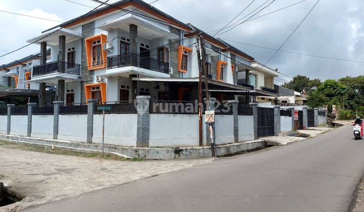 Disewakan Townhouse Komplek Perumahan Dpr Jalan Tanjung Harapan Sako Palembang 2