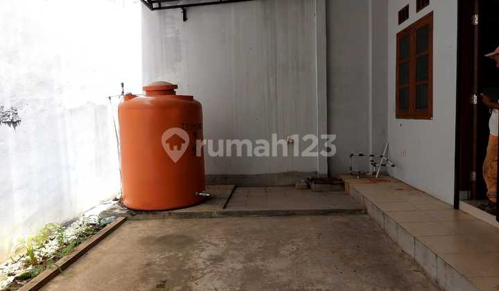 Disewakan Townhouse Cantik Komplek Perumahan Dpr Jalan Tanjung Pinang Sako Palembang 7