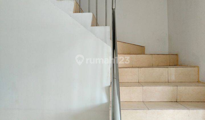 Disewakan Ruko 2,5 Lantai Area Angkatan 66 Palembang 3