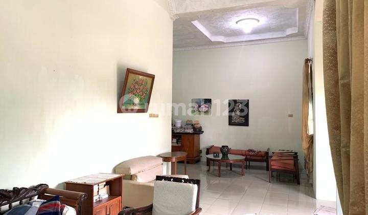 Rumah Dekat Polsek Lemabang Jalan Ratu Sianum Palembang 6