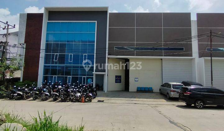 Disewakan Gudang Bagus di Komplek Pergudangan Cosmo Bizland Alang Alang Lebar Palembang 1
