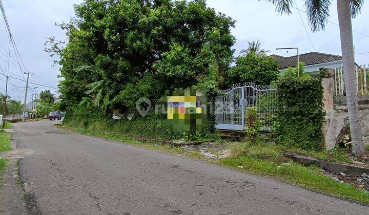 Dijual Rumah Lama Tanah Luas Area Demang Lebar Daun Palembang 1