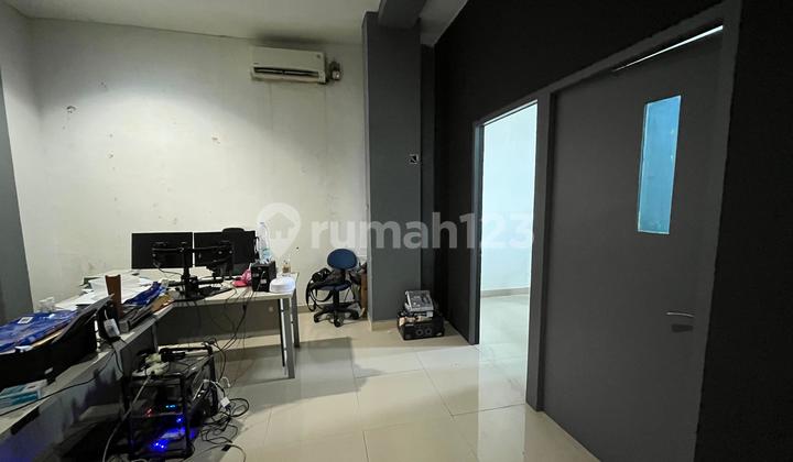 DIJUAL GEDUNG DWIKORA OFFICE BUILDING PUSAT KOTA PALEMBANG DIJUAL GEDUNG DWIKORA OFFICE BUILDING PUSAT KOTA PALEMBANG