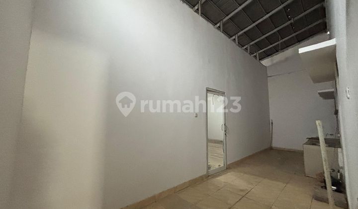 For Sale 2 Shophouses on Kolonel H Burlian Street KM 10 Palembang 2
