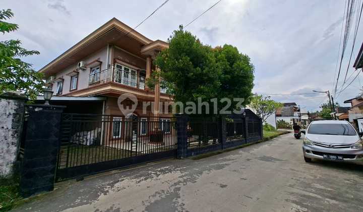 Dijual Rumah Besar Jalan Karya Lebong Gajah Palembang