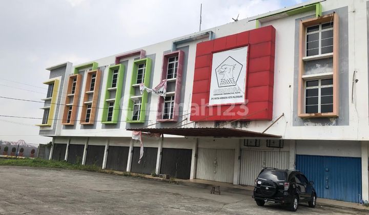 RENT 2 SHOPHOUSE UNITS ON ALAMSYAH RATU PRAWIRANEGARA STREET, PALEMBANG