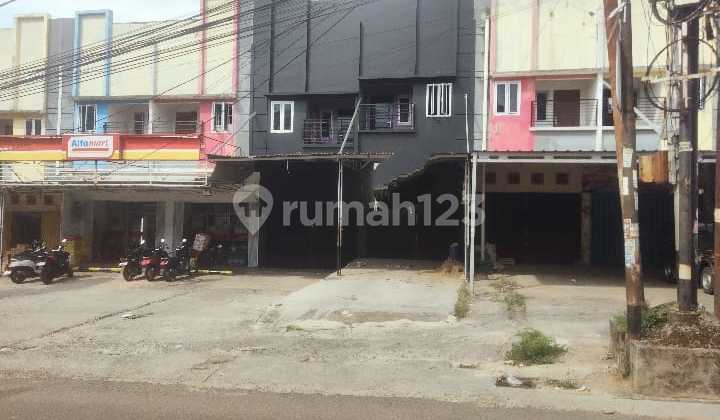 FOR SALE SHOPHOUSE ON MANDI API TALANG RATU KM 5 ROAD, PALEMBANG 2