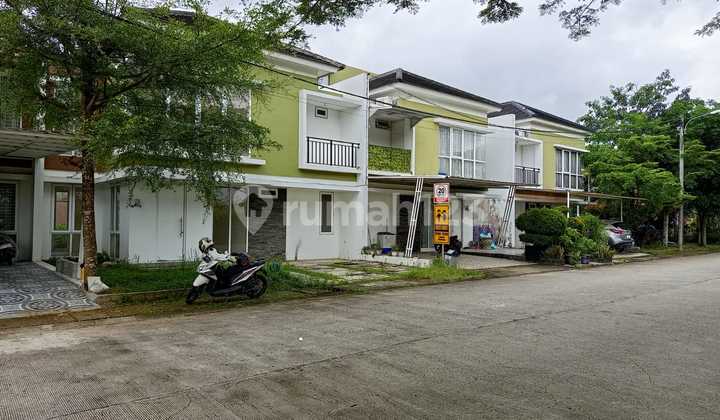 Ready-to-Occupy House for Sale in Springhill Complex, Palembang