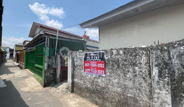 FOR SALE 4-DOOR SHACK ON BANTEN STREET NEAR MUHAMMADIYAH UNIVERSITY PALEMBANG 2