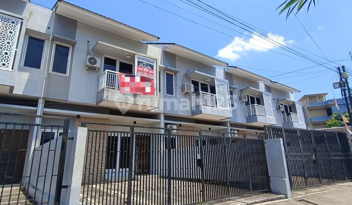 DIJUAL CEPAT TOWNHOUSE AREA DEMANG LEBAR DAUN PALEMBANG