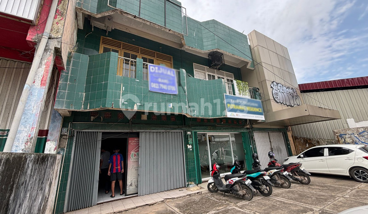 For Sale 2.5-Story Shop House on Basuki Rahmat Street, Palembang. For Sale 2.5-Story Shop House on Basuki Rahmat Street, Palembang.