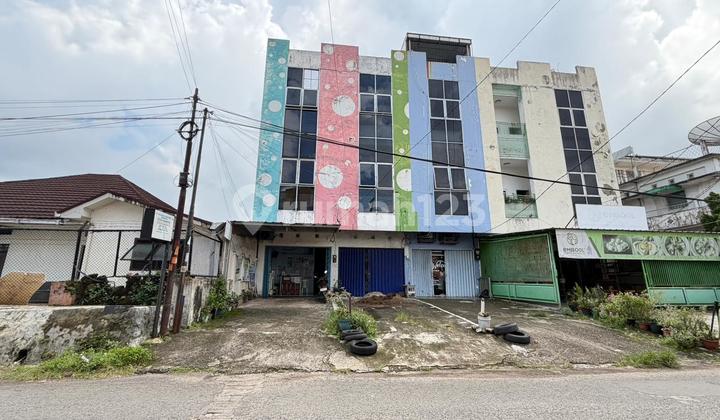 Strategic Shophouse for Sale on Kapten Marzuki Street, Palembang 2