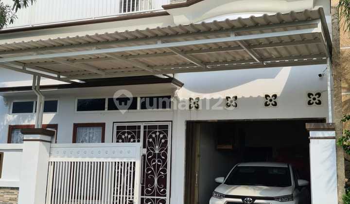FOR SALE LUXURY HOOK HOUSE GRAND GARDEN CELENTANG PALEMBANG
