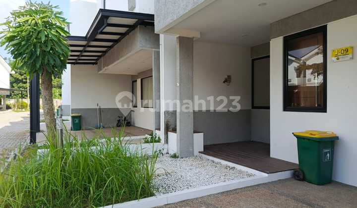 DIJUAL RUMAH 2 LANTAI KOMPLEK FLORISTA GARDEN PALEMBANG 2