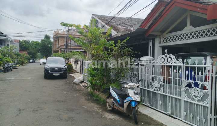 Dijual Rumah Grand Galaxy City Jalan Taman Bougenville Bekasi Selatan