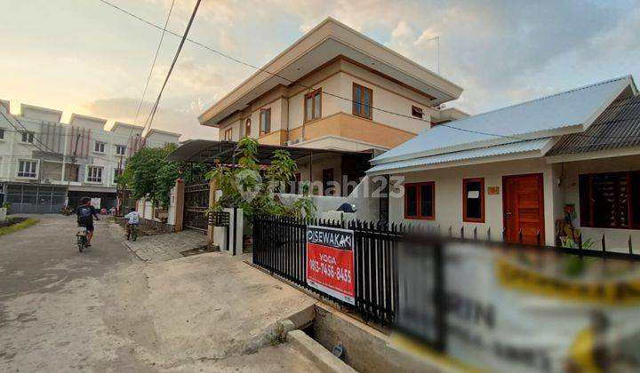 Disewakan Rumah Semi Furnish Jalan Sikatan Rajawali Palembang 2