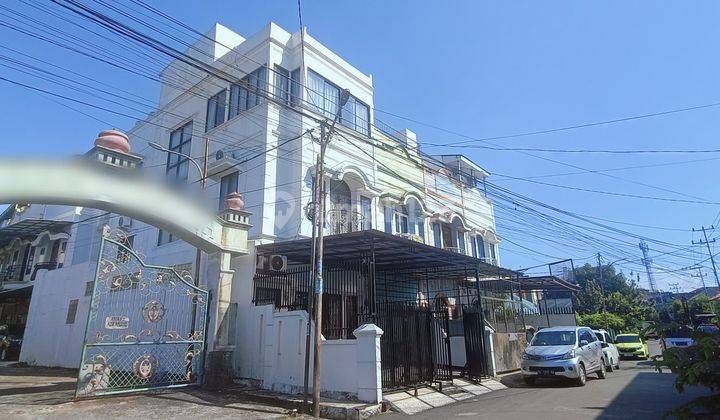 DIJUAL RUMAH SEMI FURNISH HOOK DEKAT RS MOH HUSEIN JL. JENDRAL SUDIRMAN PALEMBANG