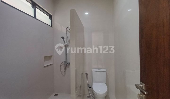 DIJUAL RUMAH SCANDINAVIAN BARU DEKAT GRAMEDIA KM 7 PALEMBANG 2