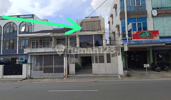 Rent a House Near IGS on Mayor Ruslan Street, Palembang Rent a House Near IGS on Mayor Ruslan Street, Palembang