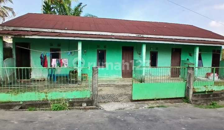 For Sale: 3-Door Kiosk on Jalan Sudarman Ganda Subrata, Sukatani, Palembang For Sale: 3-Door Kiosk on Jalan Sudarman Ganda Subrata, Sukatani, Palembang