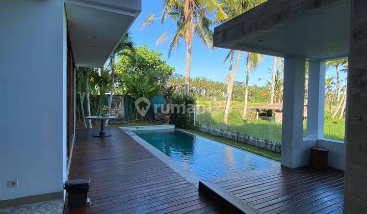 Dijual Villa dengan view sawah di Ubud Akses jalan mobil 1