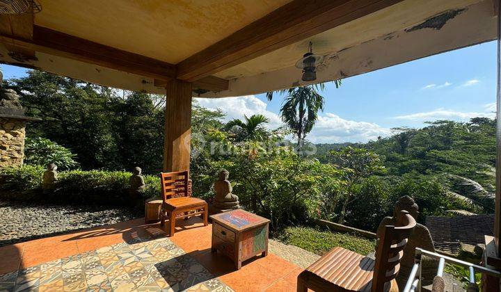 Villa for sale. Location in Ubud village with view of rice fields 13