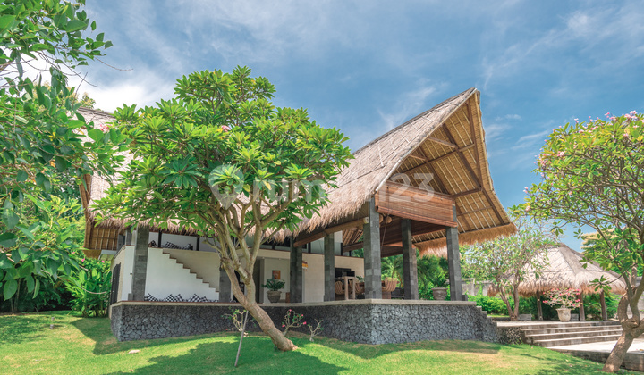T20 - For Sale Freehold Villa in Pemuteran with Yoga Studio