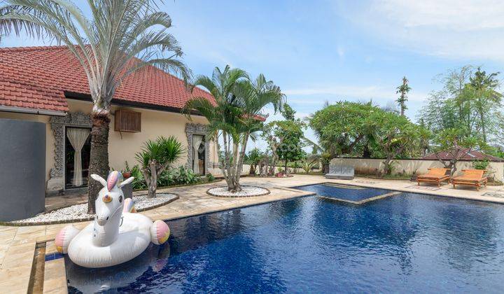 H12 Villa for sale with Balinese design in Panji, Buleleng 1