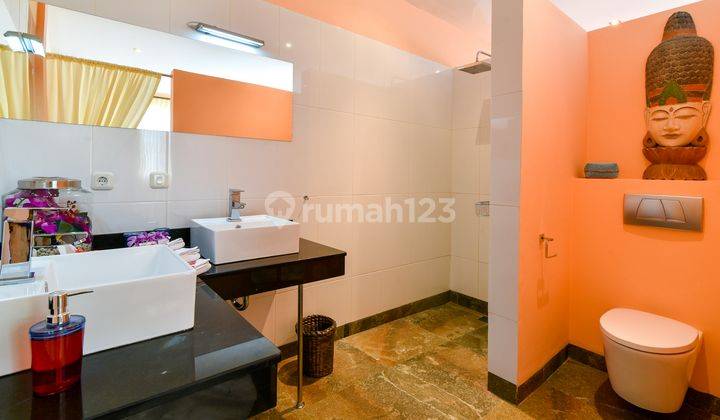 B09 Turun Harga Villa Tepi Pantai di Pemaron Buleleng 20