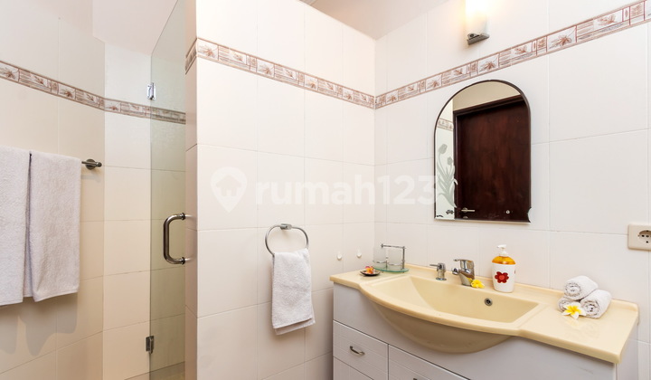 B02 Dijual Villa Tepi Pantai Dengan Guest House di Dencarik, Lovina Buleleng 30
