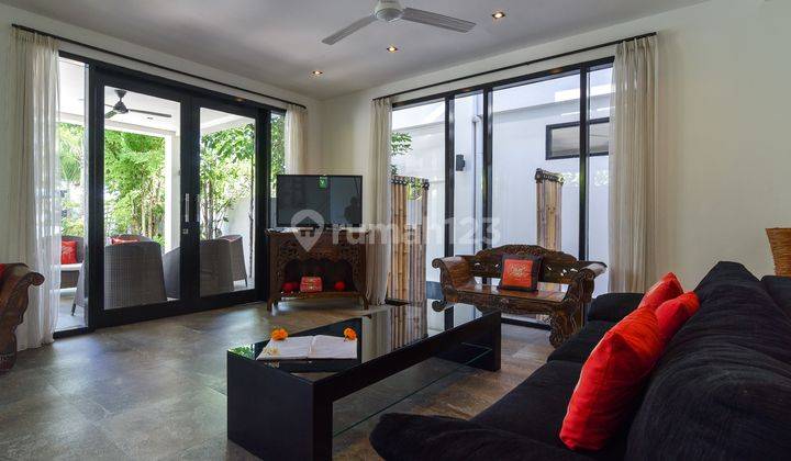  B10 Two Storey Beachfront Villa For Sale 8