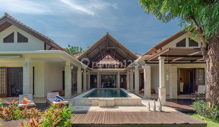 T06 Nice Furnished House for Sale with Spacious Garden in Pemuteran with Guest House