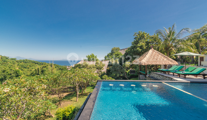 H07 For Sale Hillside Villa 3 Bedrooms Sea View Furnished