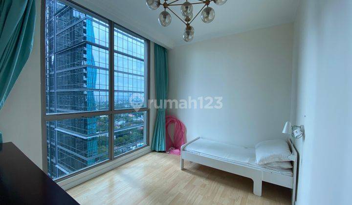 Residence 8 senopati For Rent 3 BR Good Price 2